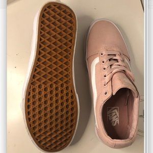 Pink Old School Lace-Up Sneaker vans